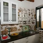 Case de vacanță Christina's Stone